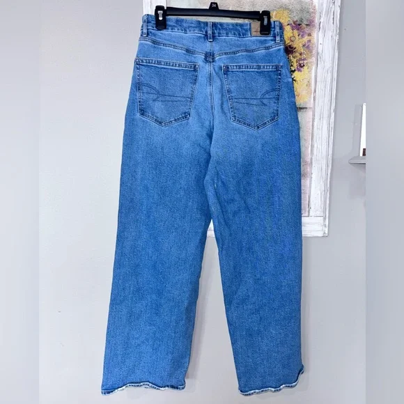 American Eagle Strigid Curvy Super High-Rise Baggy Straight Jeans Stretch Sz. 8 - Picture 2 of 7